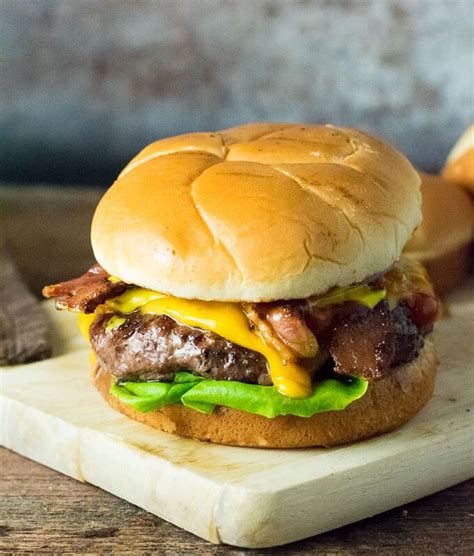 Ultimate Bacon Cheeseburger Recipe