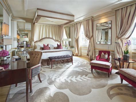 Hotel Principe Di Savoia - Flawless Luxury In Milan's Landmark Building