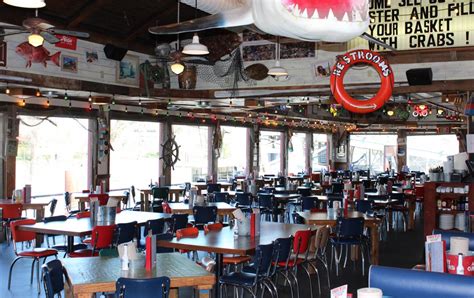 Joe's Crab Shack - Old Sacramento Waterfront