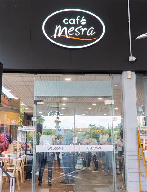 PETRONAS Launches NEW Café Mesra With Barista-Grade Coffees, Local Kuih ...