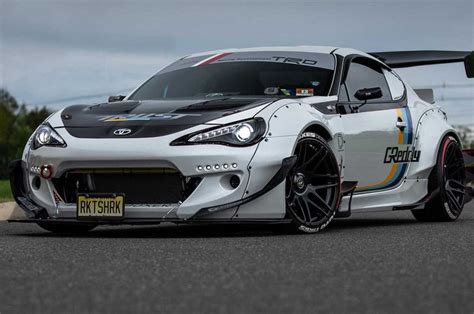 Toyota 86 Rocket Bunny Body Kit