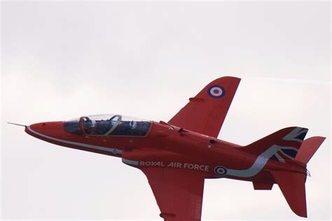 WATCH: Red Arrows arrive in Jersey ahead of air display - Jersey ...