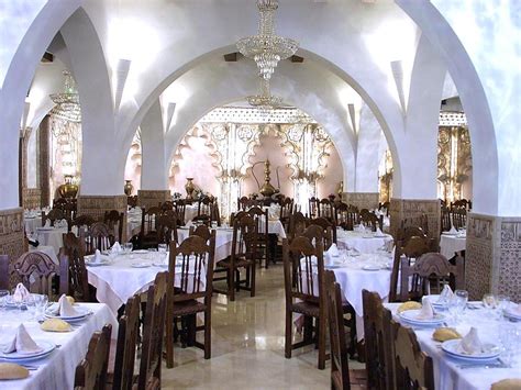 Hotel Carlos V, Toledo, Spain | HotelSearch.com