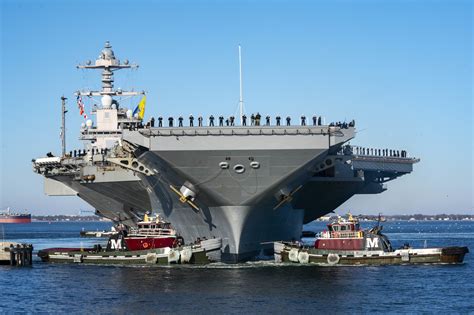 CVN-78 USS Gerald Ford Aircraft Carrier US Navy, 48% OFF