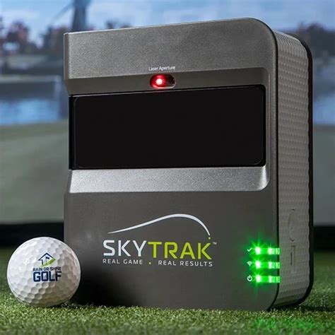 SkyTrak Launch Monitor - SwingSense