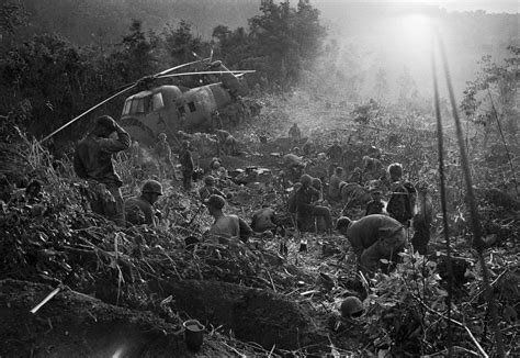 Iconic War Images Shown for First Time in Vietnam Photos - ABC News