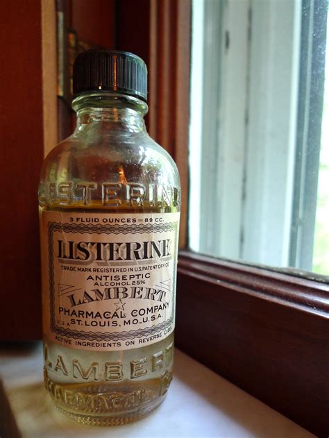 File:Old Listerine bottle.jpg - Wikimedia Commons
