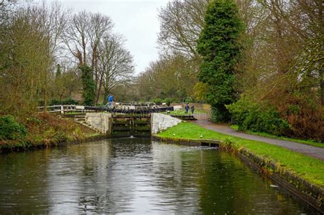 Hanwell Locks on the Grand Union Canal at Hanwell, London, UK Editorial Photography - Image of ...