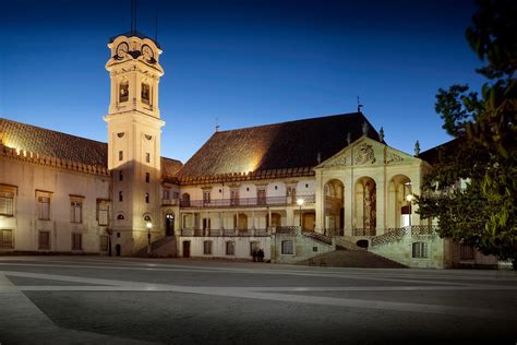 Universidade de Coimbra suspende aulas presenciais até ao final do ano ...