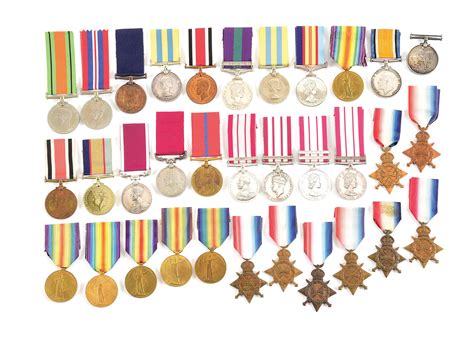 Lot Detail - LARGE LOT OF NAMED BRITISH MEDALS.