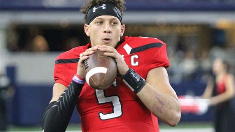 2017 NFL Draft Grades: Chiefs get a B+ for selecting Patrick Mahomes No ...