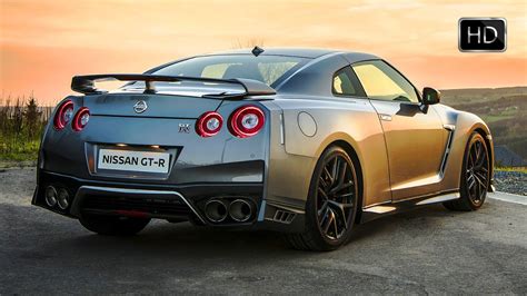 2017 Nissan GT-R with 3.8 L twin-turbo V6 565 HP Exterior, Interior ...