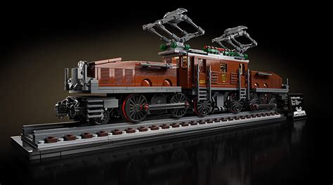 LEGO 10277 Crocodile Locomotive train set available now