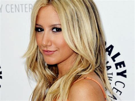 Ashley tisdale !!! | Celebrity hairstyles, Ashley tisdale, Hair styles