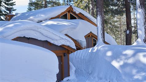 Residents in Lake Tahoe Region Race to Clear Snow Before California ...