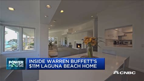 Inside Warren Buffett's $11M Laguna Beach house