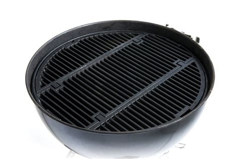 Malory 22" cast iron grates now available!!! Fits most 22" and 22.5" kettle grills #grilling # ...