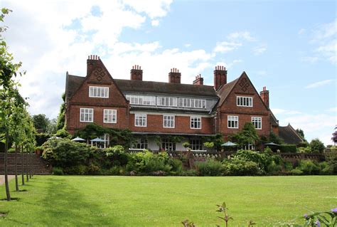 Winterbourne House and Garden - Birmingham - Arrivalguides.com