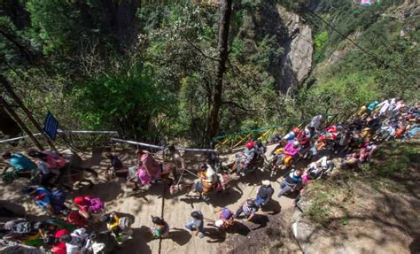 Yamunotri Dham Yatra - Compelete Trekking Guide