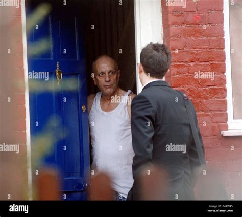 Founder member of rock group Pink Floyd Syd Barrett at his home in Stock Photo: 20193605 - Alamy