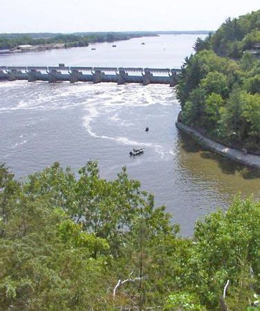 Illinois River | river, Illinois, United States | Britannica