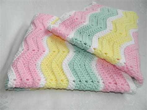 Hand Crochet Wavy Ripple Pastel Baby Crib Blanket / Afghan 38" x 42 ...