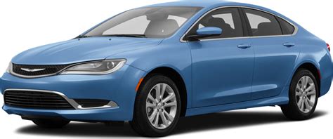 2015 Chrysler 200 Price, Value, Ratings & Reviews | Kelley Blue Book