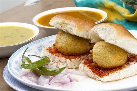 Top 8 dishes you have to sample in Maharashtra | India.com