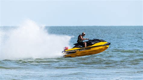 Sea-Doo RXP-X 300 - Racing personal watercraft - Sea-Doo