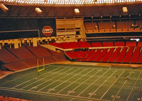 Astrodome - History, Photos & More of the former home of the Houston Oilers stadium