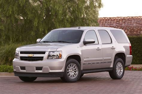 The Chevy Tahoe Hybrid: Great Idea, but Not Good Enough - Autotrader