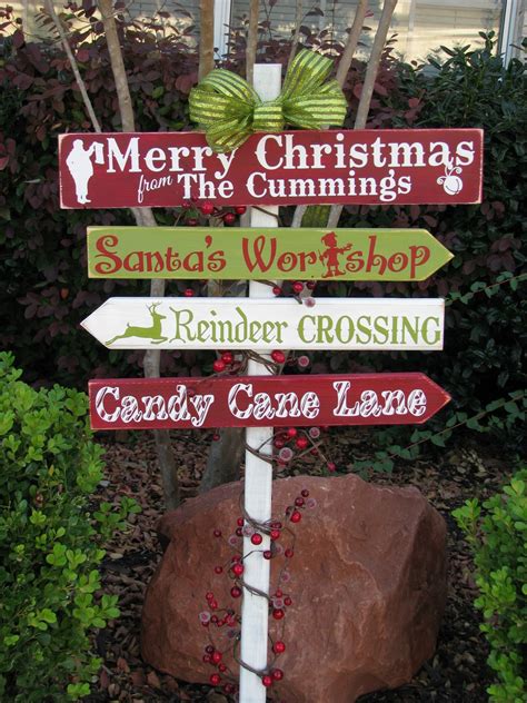 Gypsy's Nook: Christmas Yard Sign