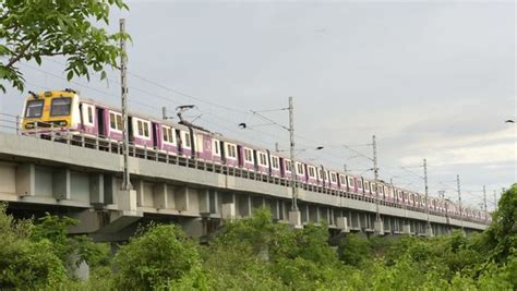 Mumbai mega block today: Full list of local train lines where services ...