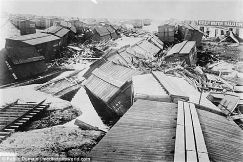 1900 Great Galveston hurricane in Texas pictured | Daily Mail Online