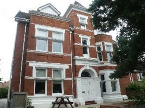 Property valuation - 3 Meyrick Park Crescent, Bournemouth, BH3 7AG