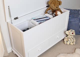 CCP15A_4 | Nutkin Childrens Play Table Nutkin Bedside Cabine… | Flickr