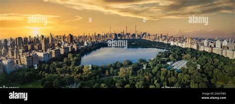 NYC Central park sunrise Stock Photo - Alamy