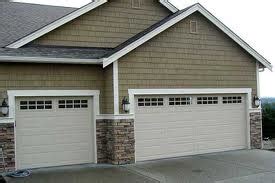 Vinyl Garage Doors | Carroll Garage Doors