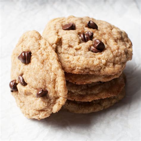 Old Fashioned Chocolate Chip Cookies | Two Pink Peonies