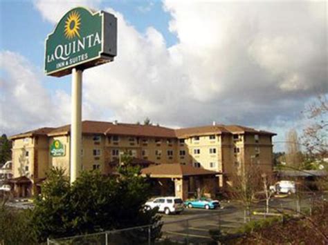 La Quinta Inn and Suites