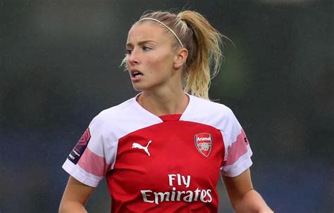 Arsenal’s Leah Williamson reflects on 'risky centre-half' days ahead of ...