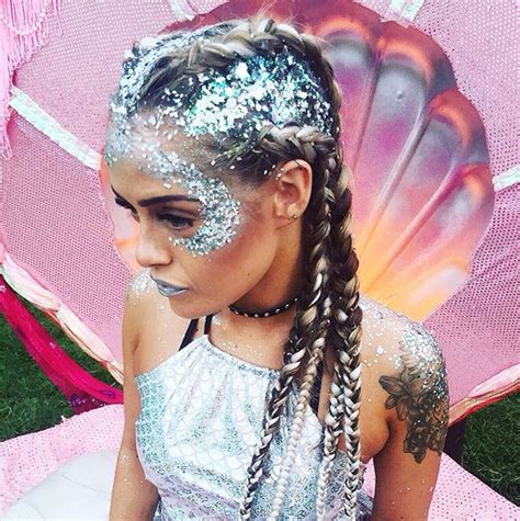 Silver glitter … | Festival makeup glitter, Festival makeup rave, Glitter hair