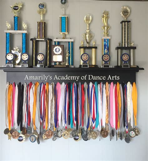 Medal and trophy display – Artofit