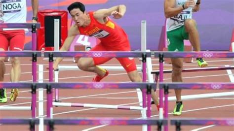 Liu Xiang Injured: Chinese Track Star Falls During 110-Meter Hurdles But Limps To Finish Line ...