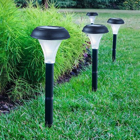 5 Best Solar LED Garden & Landscape Lights - [2021 Reviews]