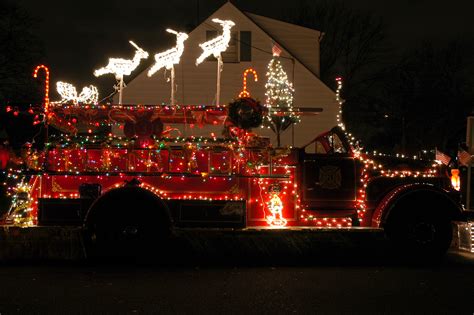 2016 Redding Lighted Christmas Parade Route and Closures – anewscafe.com