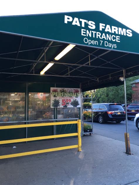 Pat’s Farms - 15 Photos & 25 Reviews - Fruits & Veggies - 1142 Merrick Ave, Merrick, NY - Phone ...