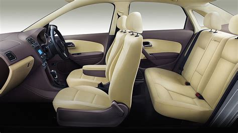 Skoda Rapid [2015-2016] Images, Interior & Exterior Photo Gallery - CarWale