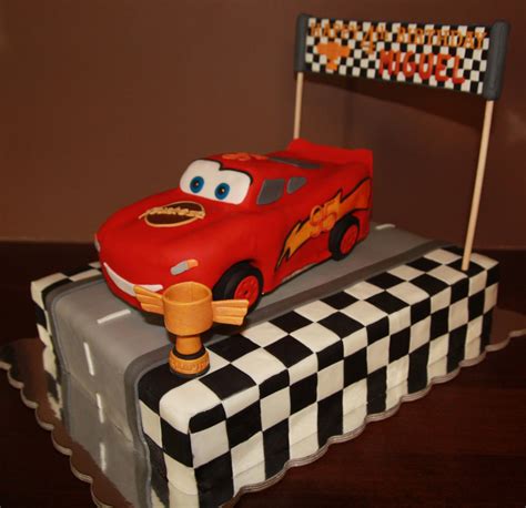 Lightning Mcqueen Cake - CakeCentral.com