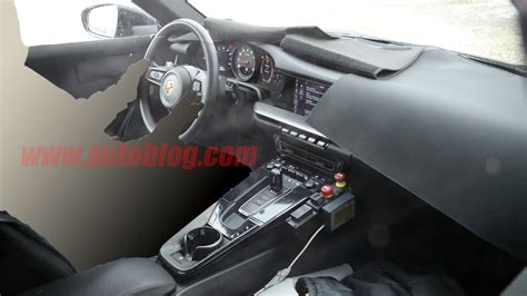 Spy shots of the 2019 Porsche 911 reveal a completely redesigned ...